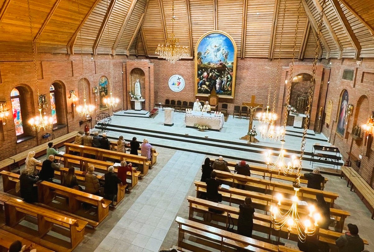 Торжество Всех Святых в Кафедральном соборе Новосибирска (+ ФОТО)