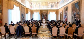 Лев XIV: литургия требует грамотной заботы