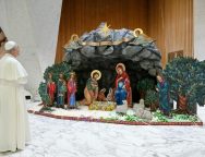 Папа встретился с делегациями от епархий, преподнесших в этом году Ватикану рождественские ели и вертепы (+ ФОТО)