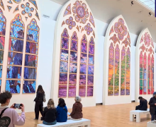 Представлены макеты будущих витражей для собора Парижской Богоматери