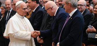 Папа встретился с консультантами по трудовым отношениям