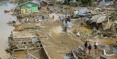 Папа направил помощь народам Южной и Юго-Восточной Азии