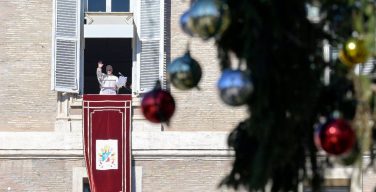 Слово Папы Льва XIV перед молитвой Angelus в праздник Святого Семейства. 28 декабря 2025 года, Ватикан, площадь Святого Петра