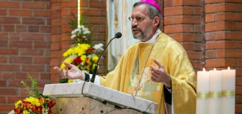 ПРЕОСВЯЩЕННОМУ ВЛАДЫКЕ ШТЕФАНУ ЛИПКЕ — 50 ЛЕТ!