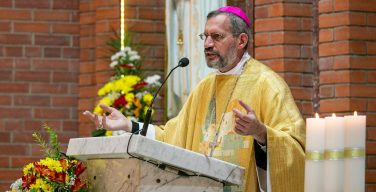 ПРЕОСВЯЩЕННОМУ ВЛАДЫКЕ ШТЕФАНУ ЛИПКЕ — 50 ЛЕТ!