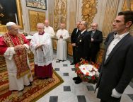 В день памяти святой Агнессы Папе Римскому преподнесли двух ягнят (+ ФОТО)