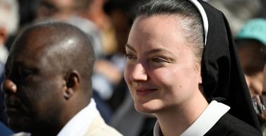 Молодые и образованные: портрет нового поколения монахов