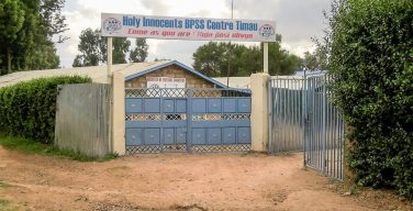 «Подруги пьяниц»: монахини в Кении помогают людям бороться с наркологической зависимостью