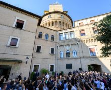 Глава Отдела труда прокомментировал опрос сотрудников Ватикана