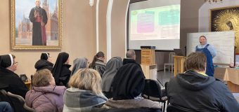 В Петербурге проходит семинар «Церковь, где каждый дома: пастырская забота и особые прихожане»