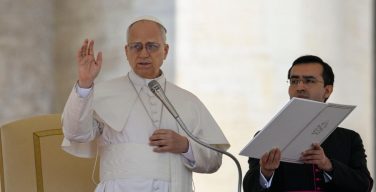 «Епископы – хранители сокровищницы веры». Катехизическое наставление Папы Льва XIV на общей аудиенции 25 марта 2026 года