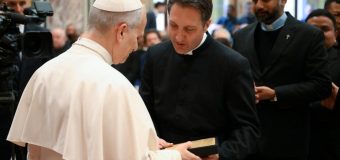 Папа дал рекомендации исповедникам