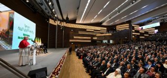 Св. Отец встретился с властями и общественностью Алжира (+ ФОТО)