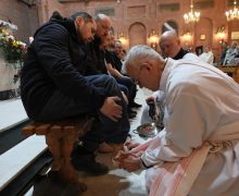 Верные Преображенской епархии вступили в Священное Пасхальное Триденствие (+ ФОТО)