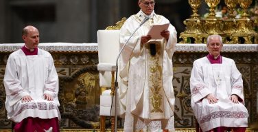 «Воскресение Христа открывает путь к миру и единству». Проповедь Папы Льва XIV на Мессе Навечерия Пасхи 4 апреля 2026 г., собор Св. Петра