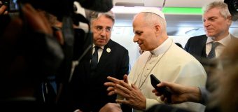 «Слово ранит глубоко»: Лев XIV не испугался Трампа