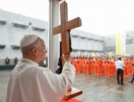 Папа посетил экваторогвинейскую тюрьму в Бате (+ ФОТО)