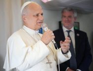Папа ответил на вопросы журналистов на обратном пути из Африки в Рим