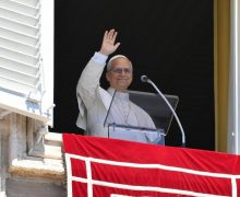 Слово Папы Льва XIV перед чтением молитвы «Царица Небесная» в четвертое воскресенье Пасхи. 26 апреля 2026 г., площадь Святого Петра