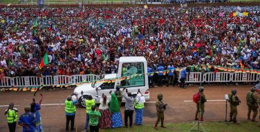 Лев XIV — камерунцам: настал час изменить историю страны (+ ФОТО)