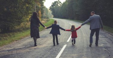 Семья в Европе: проблемы и возможности