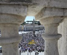 Папа почтил память журналистов, ставших жертвами войн и насилия